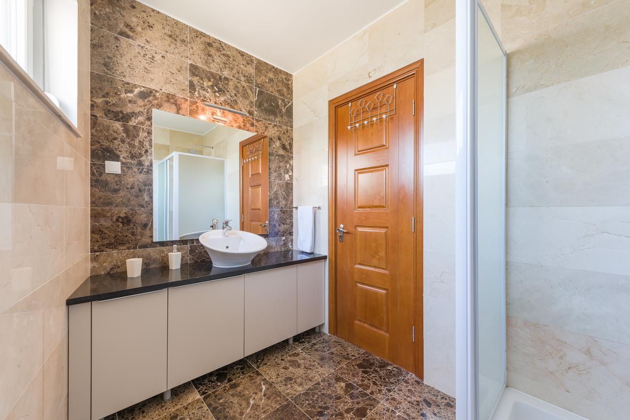 Villa Old Mill Milna  Ngoại thất bức ảnh