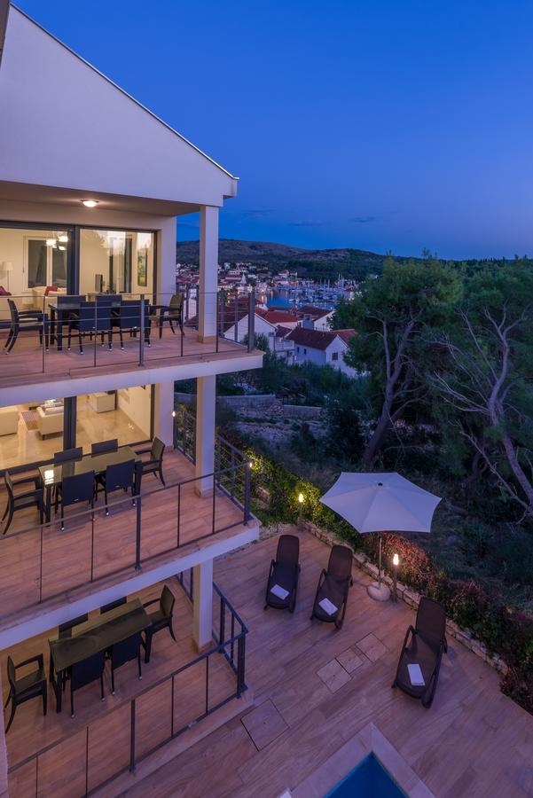 Villa Old Mill Milna  Ngoại thất bức ảnh