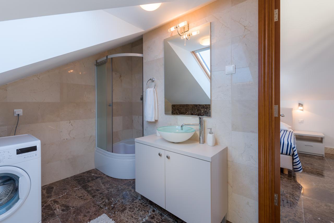 Villa Old Mill Milna  Ngoại thất bức ảnh